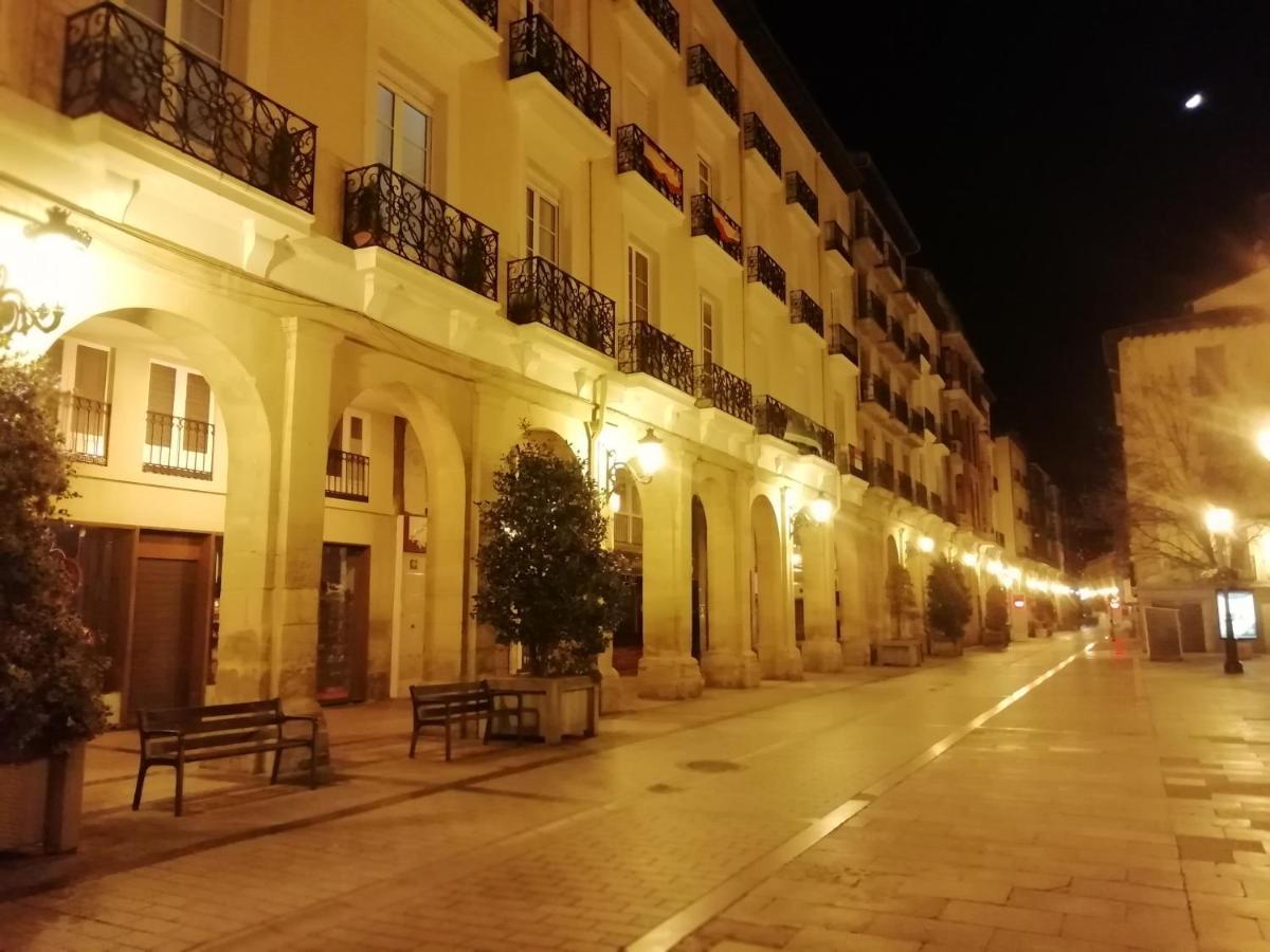 Apartamento Turistico Santiago Logroño Buitenkant foto